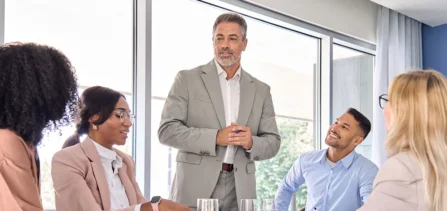 Leadership vs Management: Key Differences Explained