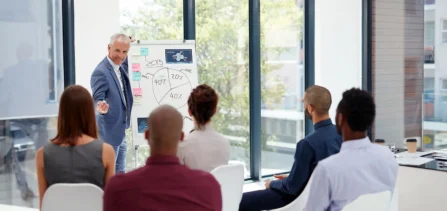 What-is-Management-Training--Benefits,-Skills,-and-Courses